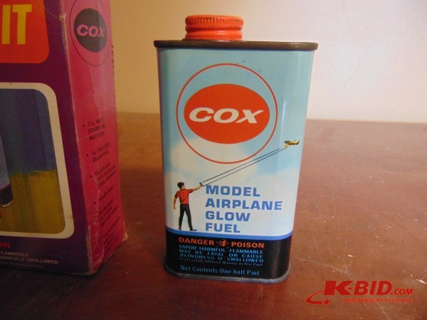 lot 98 image: Flight Kit