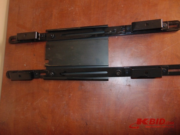 lot 100 image: TV Mount