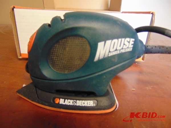 lot 123 image: Black & Decker Mouse Sander