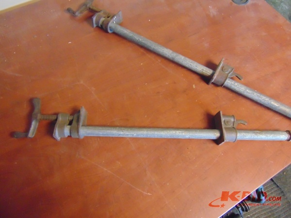 lot 138 image: (2) Large Clamps