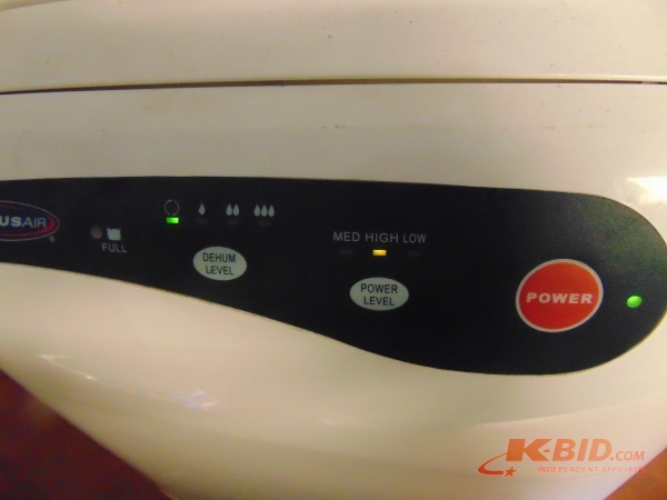 lot 145 image: Soleus Air Portable Dehumidifier