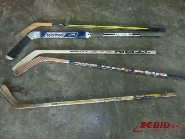 lot 158 image: (5) Hockey Sticks