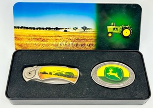 Decorative Folding Pocket Knife & Belt Buckle Set in Tin Case