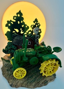 John Deere Tractor Farm Scene Lamp