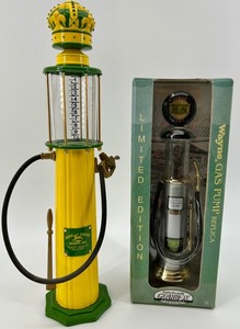 Pair of Vintage John Deere Wayne Gas Pump Replica Gearbox Collectible