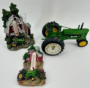 John Deere Farm Decor Thermometer & Tractor Clock Mixed Lot