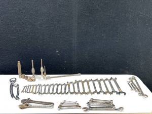 Assorted Wrench Set