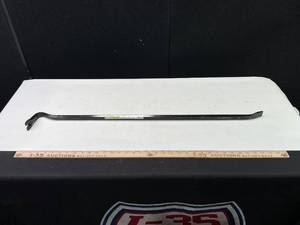 36 Gooseneck Wrecking Bar