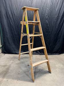 5 Step Wood Folding Ladder