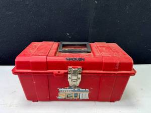 Toolbox & Pipe Pieces