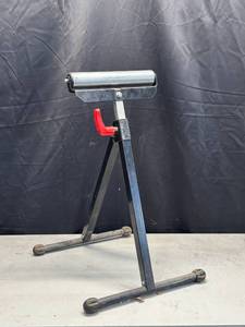 Roller Stand