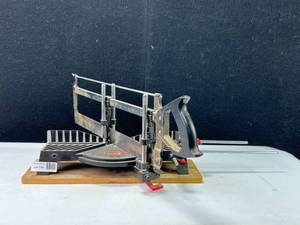Manual Miter Saw