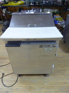 Beverage Air SandwichSalad Prep Table