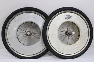 Run About UNI Spoked Wheel Pair