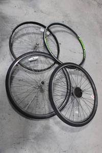 Schwinn Aluminum Bicycle Wheel Set (Lot of 4)
