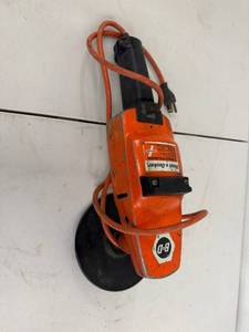 1 - Sander Polisher - Black & Decker 7.0 Amp 120V
