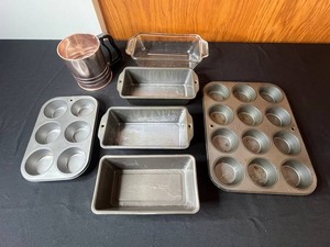 Bakeware Assortment Mixed Lot