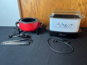 Fondue & Slow Cooker Set - West Bend Mixed Lot