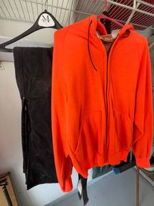 Carhartt Hoodie & Pants Mixed Lot