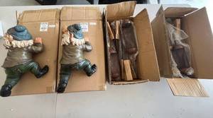 Garden Decor Mixed Lot - Oriental Trading Climbing Gnomes & Metal Torches