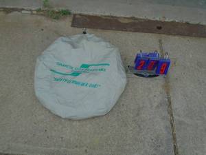 4 wheel covers. As shown.