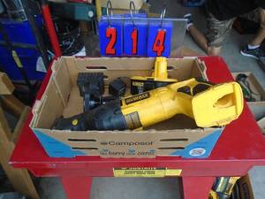 Dewalt sawzall. Tested & works. With rechargeable flashlight. As shown.