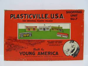 Nice Condition Vintage PLASTICVILLE Building Set wOriginal Box