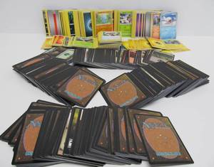 Large Lot of Over 600 Magic the Gathering Cards &amp Over 400 Pokemon Cards #1
