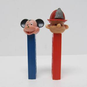 3 Vintage No Feet PEZ Dispensers