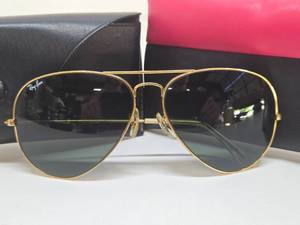 Genuine Vintage RAY BAN Aviator Sunglasses - Missing One of the Temples