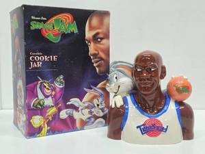 Mint in Box SPACE JAM Michael Jordan Cookie Jar