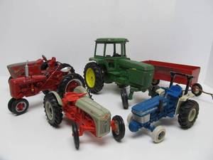 Nice Lot of Vintage Diecast Farm Toys &amp Tractors