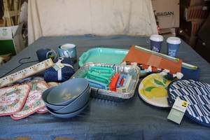 Miscellaneous Kitchen and home good...