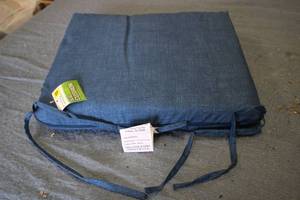8 Seat Cushions...
