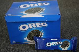 Case of Oreos 24-6 packs Exp 1124...