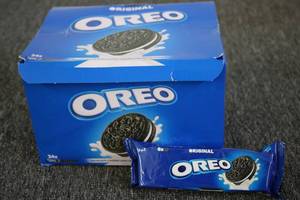 Case of Oreos 24-6 packs Exp 1124...