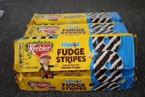 6 Packs of Flipped Fudge Strips Exp...