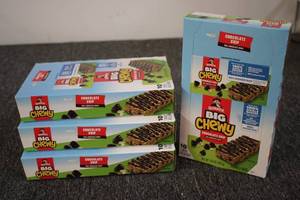 Chewy Chocolate Chip Granola Bars 4...