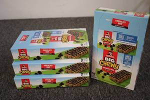 Chewy Chocolate Chip Granola Bars 4...