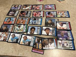 1985 Topps Vintage Football Cards, Mostly Poor Condition Lot