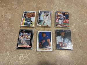 Minnesota Twins Fun Packs, Great for Kids and Giveaways, Mix of Players, Years and Brands