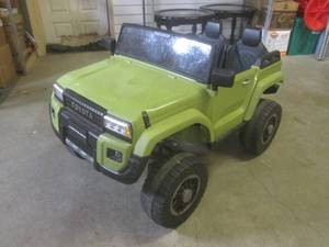 (FRNT) Toyota Land Cruiser Kids Ele...