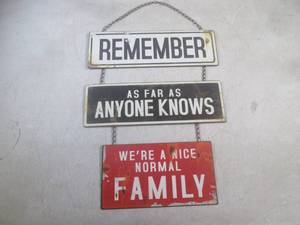 (EC1) 3pc Hanging Metal Nice Normal...