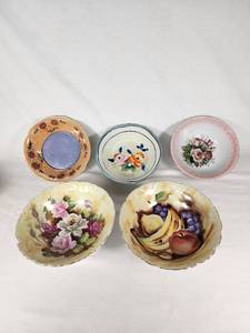 Hand-painted Decorative Ceramic Bowls and Plates