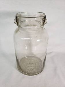 Glass One Gallon Liquid Jar