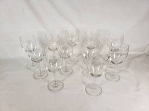 Clear Wine Glasses