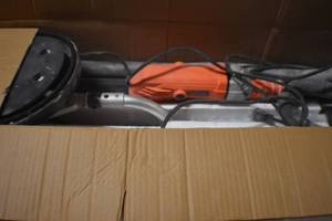 WEN DW6395 Variable Speed 6.3-Amp Drywall Sander with Mid-Mounted Motor