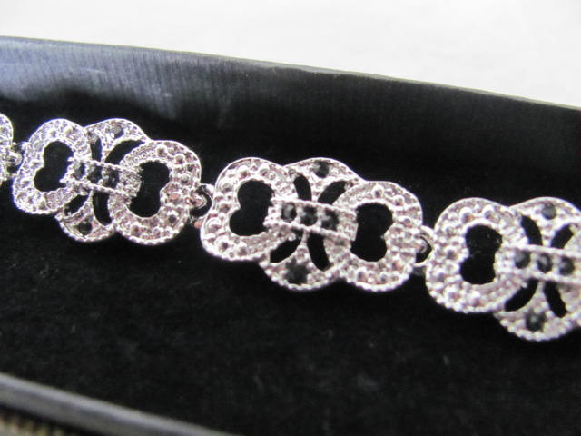 Crystal Heart Link Bracelet