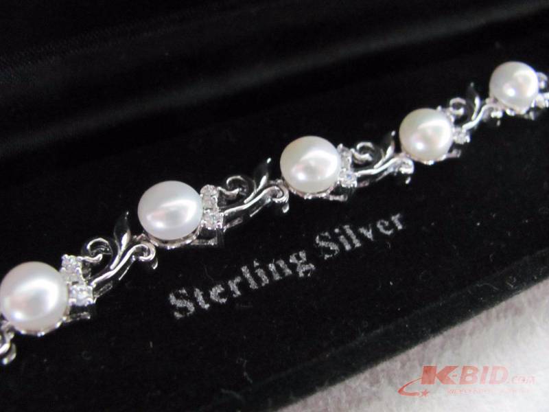 Sterling Silver Pearl & Crystal Bracelet