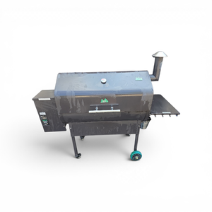 Green Mountain Grill Pellet Smoker Jim Bowie with Added Upper Rack & Downdraft Retails new for $1499